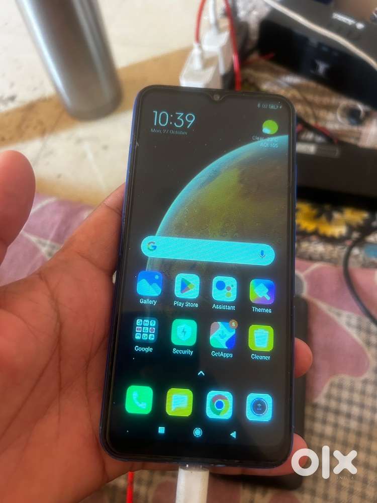 Redmi ka phone ha lena ha jldi msg kro