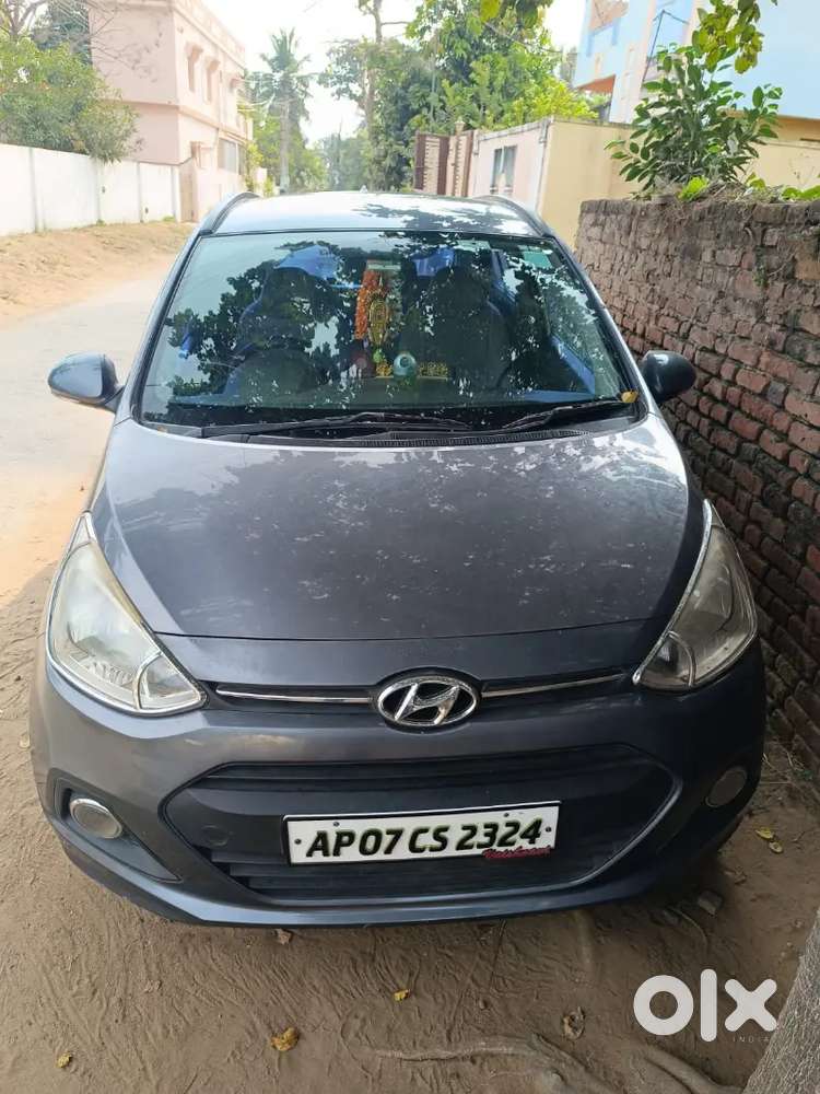 Grand i 10
