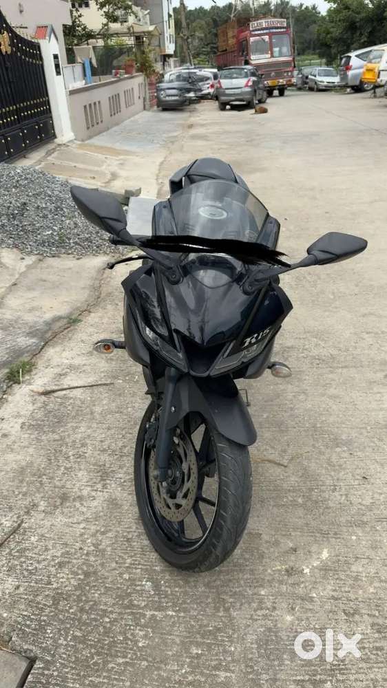 Yamaha R15