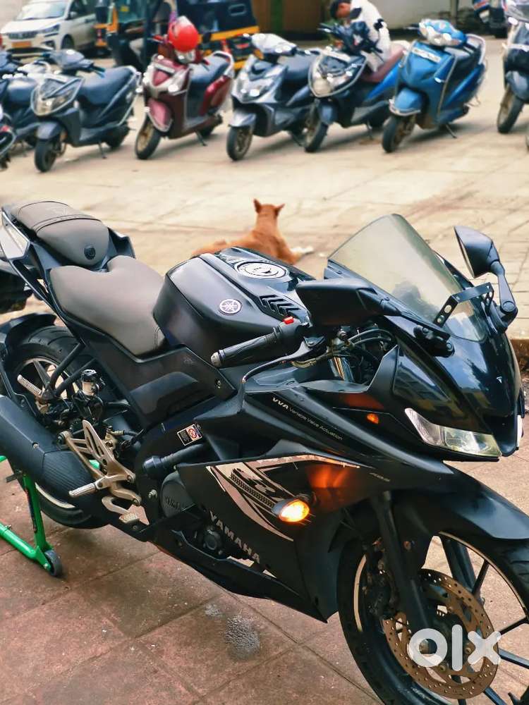 Yamaha R15 v3. Vvip no 7779 . Single owner class condition