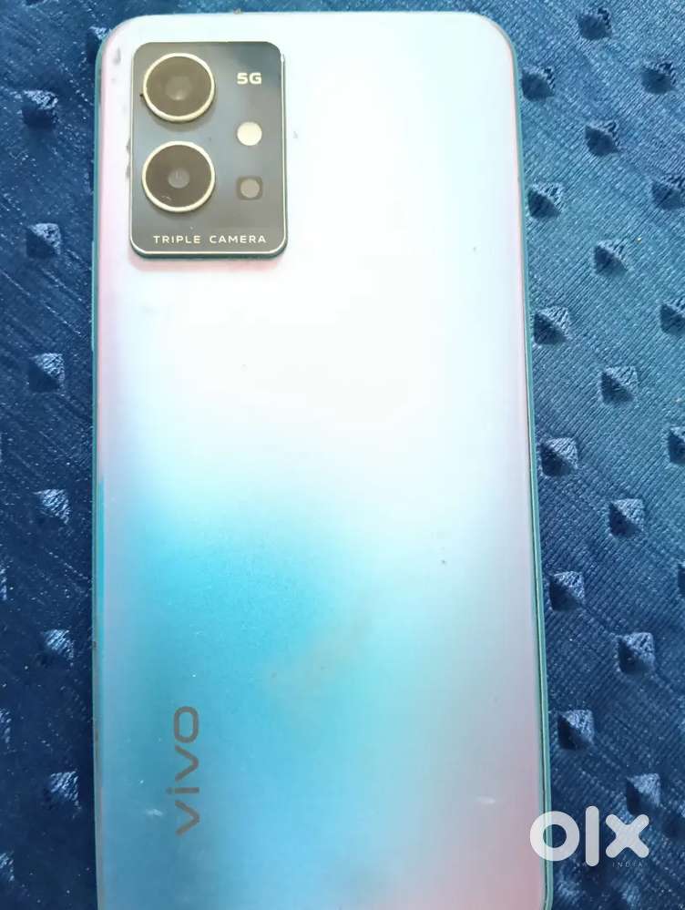 Vivo y 75 5g