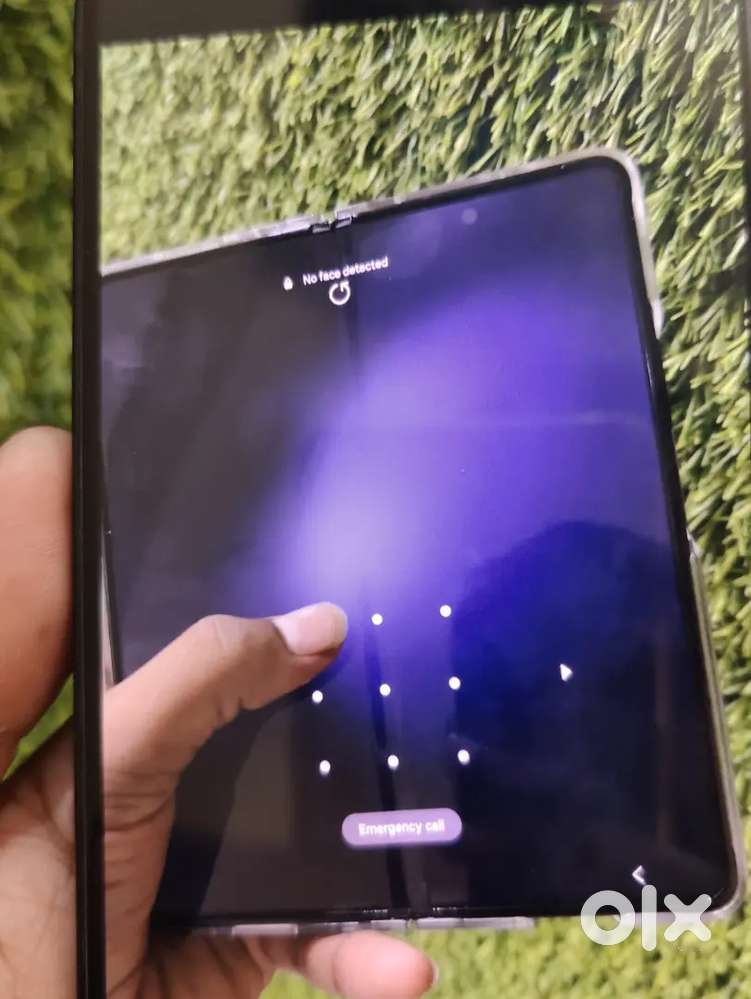 Samsung Galaxy Fold 5 512 GB Good Condition