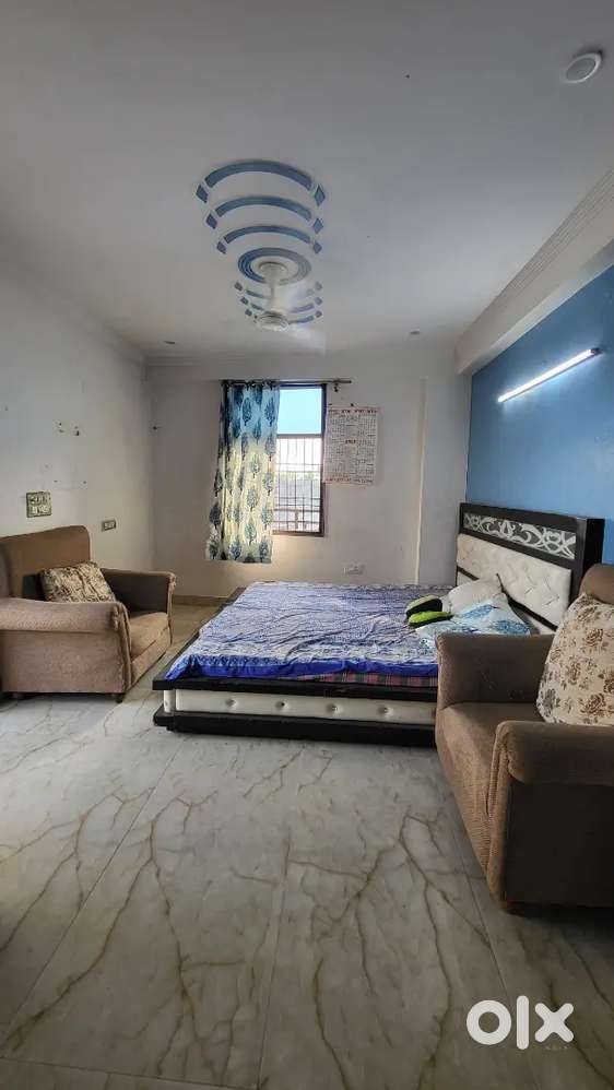 1RK Semi furnished flat available for rent.