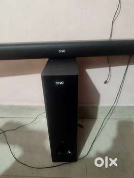 BOAT PREMIUM QUALITY SOUNDBAR 80W