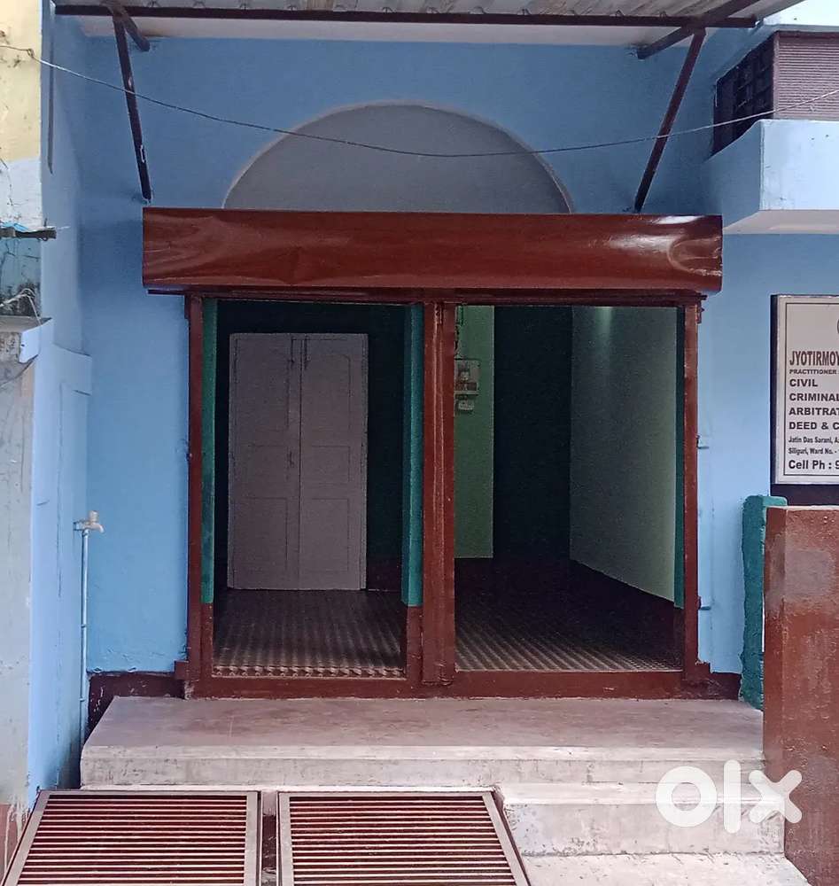 Ground floor 128 sqft rent office shop godown Ashrampara Amtala more
