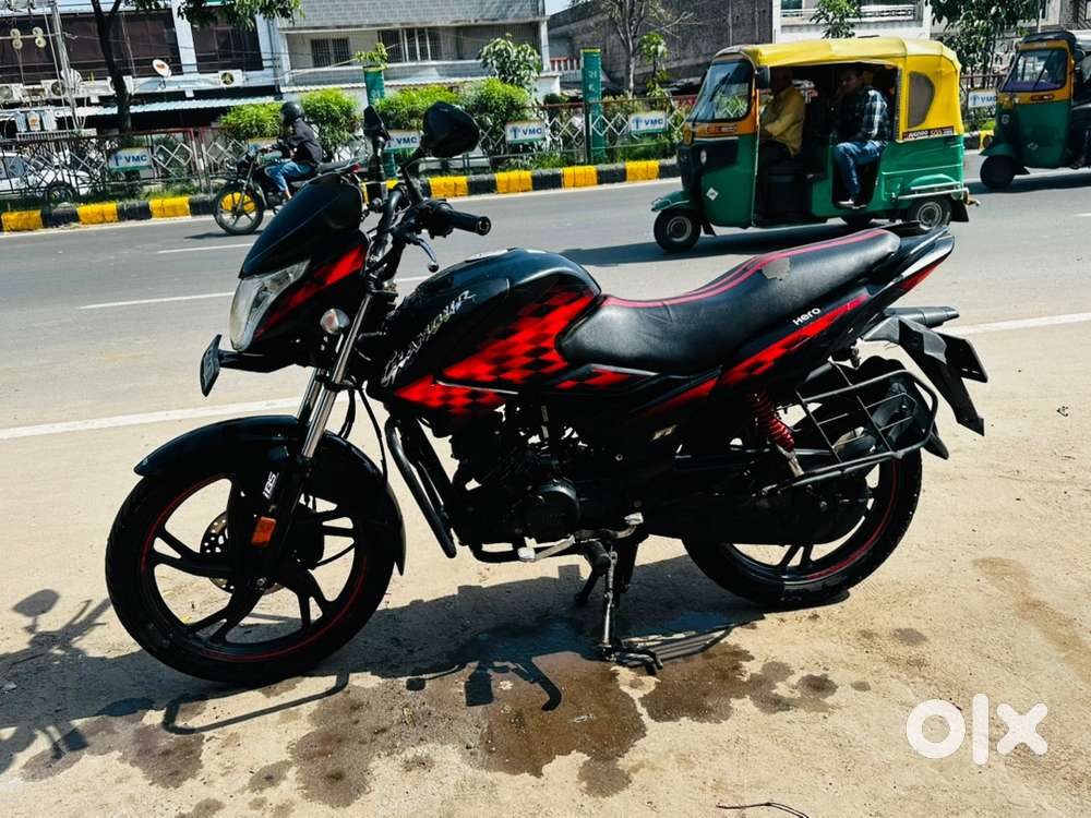 Hero Glamour FI 2020 – Excellent Condition  Company serviced