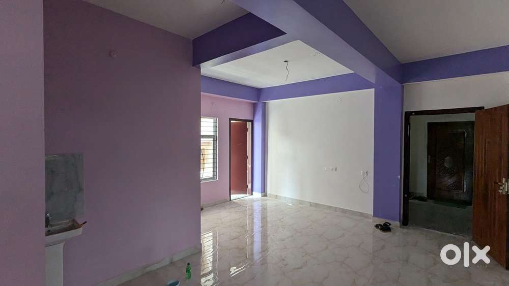 Lift, parking , boring water