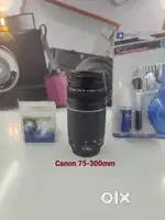 Canon EF 75-300mm f/4-5.6 III lens[high-magnification zoom lens]CD113.