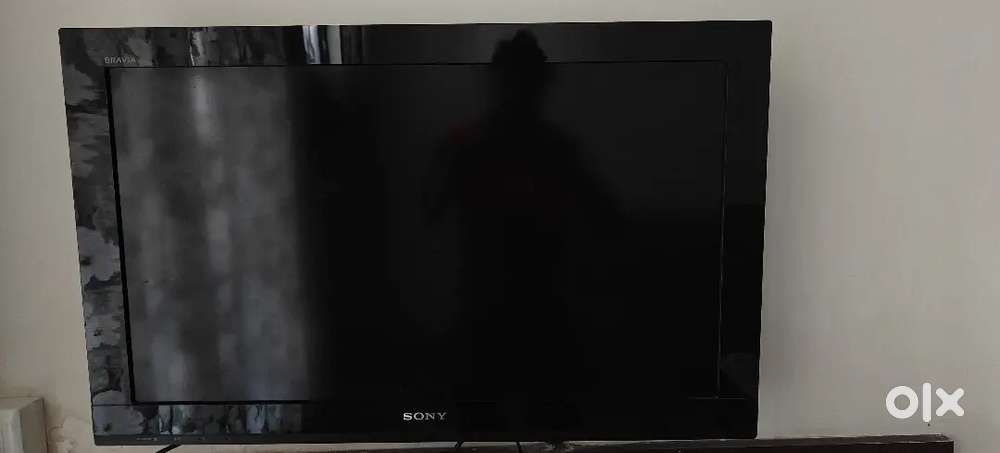 Sony Bravia LCD - 32 inch Tv (Imported)
