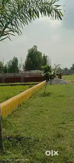 सुल्तानपुर रोड से गोसाईगंज मार्केट केपास प्लॉट जिला पंचायत सेअप्रूव्ड