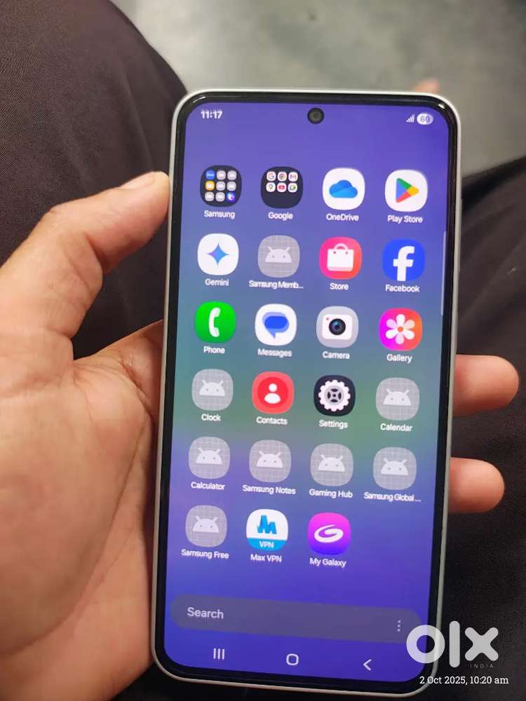Samsung a36 5g 2 mnth old with cable 8gb 128 gb without scratch
