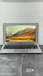 Apple Macbook Air 11inch I5 4GB / 128GB