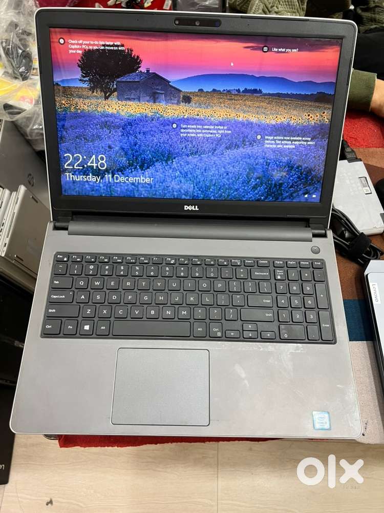 Dell i5 touch screen laptop 8/256 with warranty