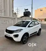 Tata Nexon 1.5 Revotorq XT Plus, 2017, Diesel