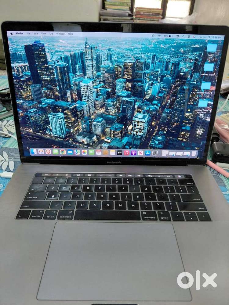 macbook pro 16/512