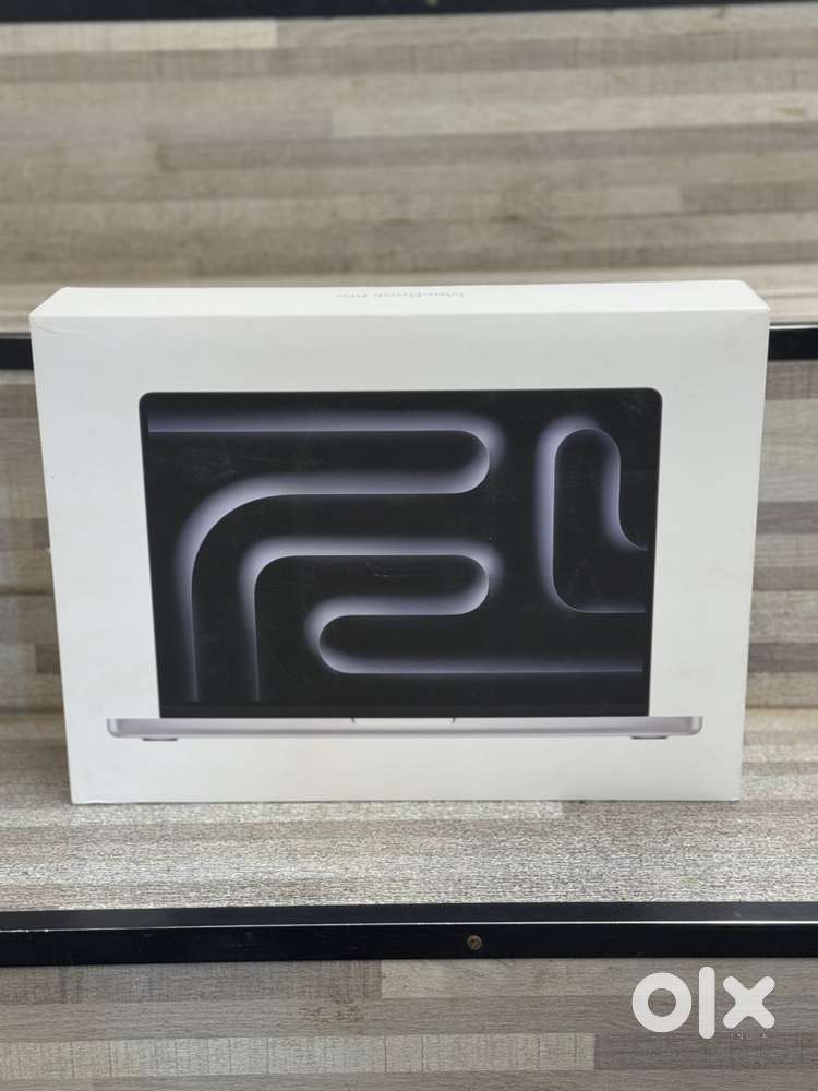 Brand new  macbook pro / 14 inch / 16/512 /sealed pack