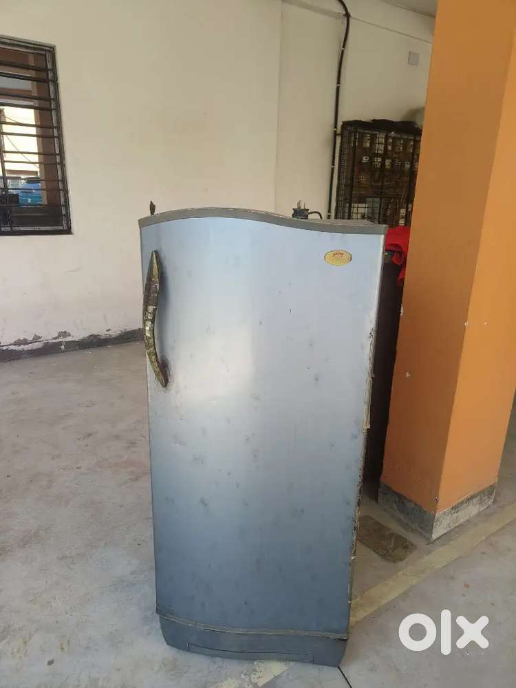 Fridge godrej