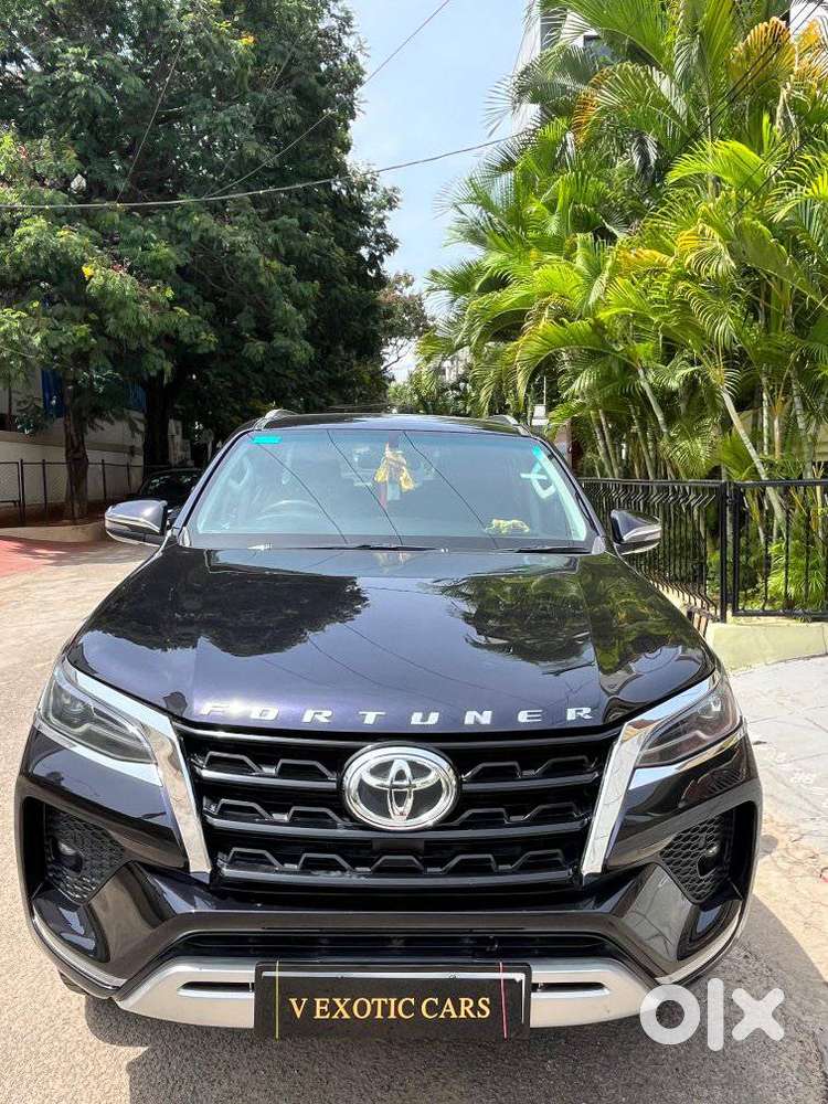 Toyota Fortuner 4X2 MT 2.8 Diesel, 2022, Diesel