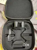 Dji tello orignal battries propellers and box