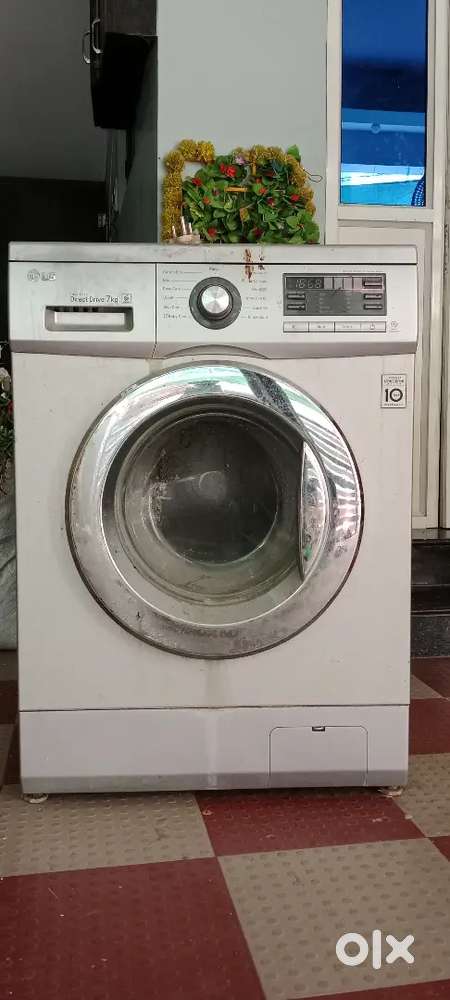 LG washing machine 7 kgs front load
