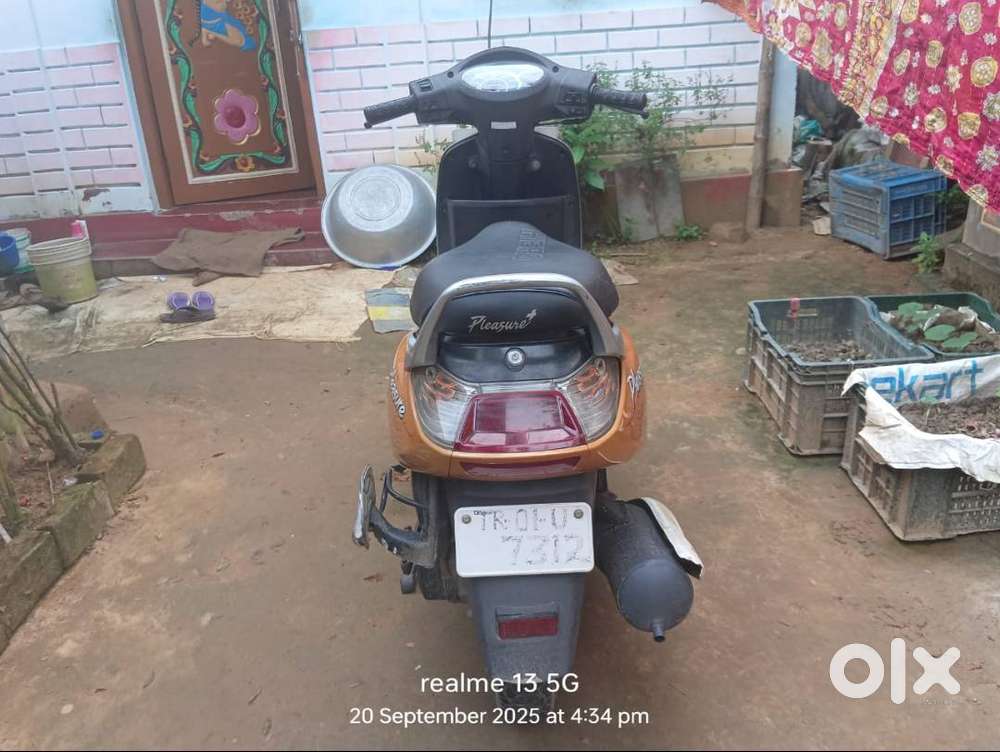 Good condition scooty