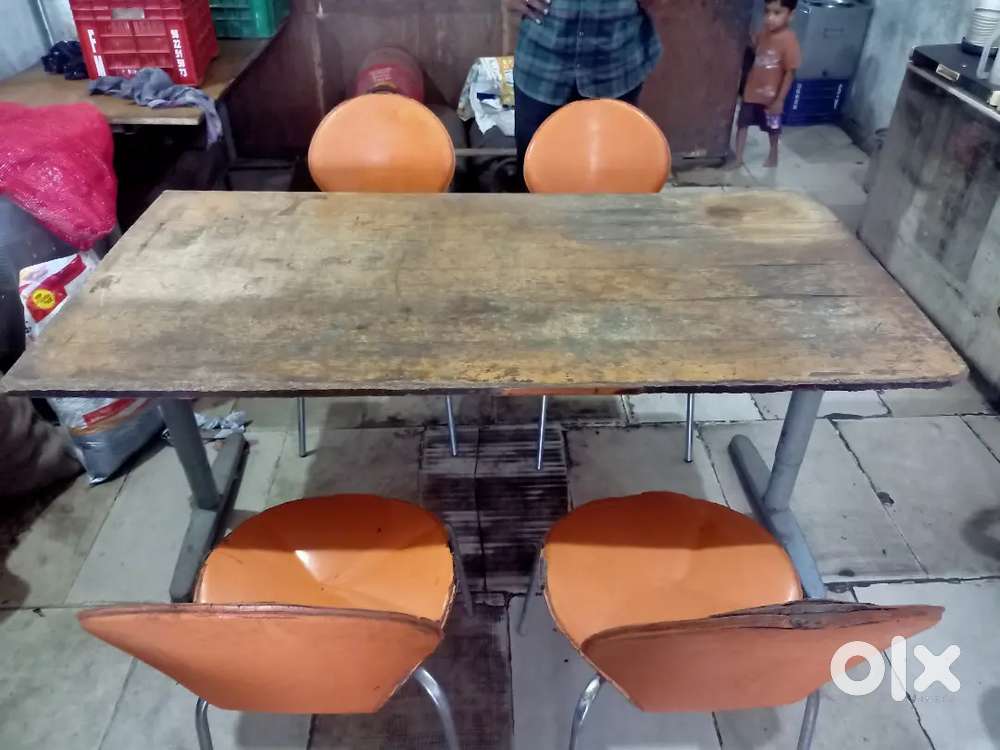 Table chair