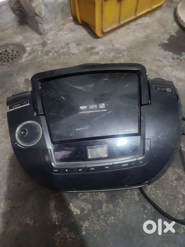Old music player usb fm DVD