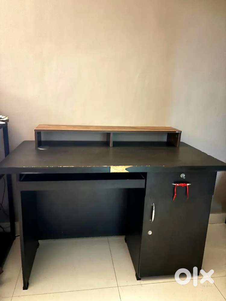 Solid table (4ft x 2ft) + Large Monitor Riser - Budget friendly !