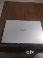 Asus vivobook 15 laptop 4GB RAM 1TB Hard disk drive