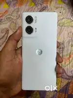 50 fusion 12 & 256 GB 9 MONTHS UNDER WARRANTY