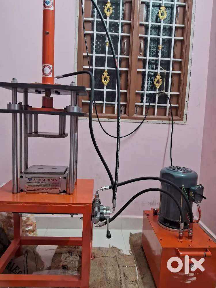 Camphor making machine