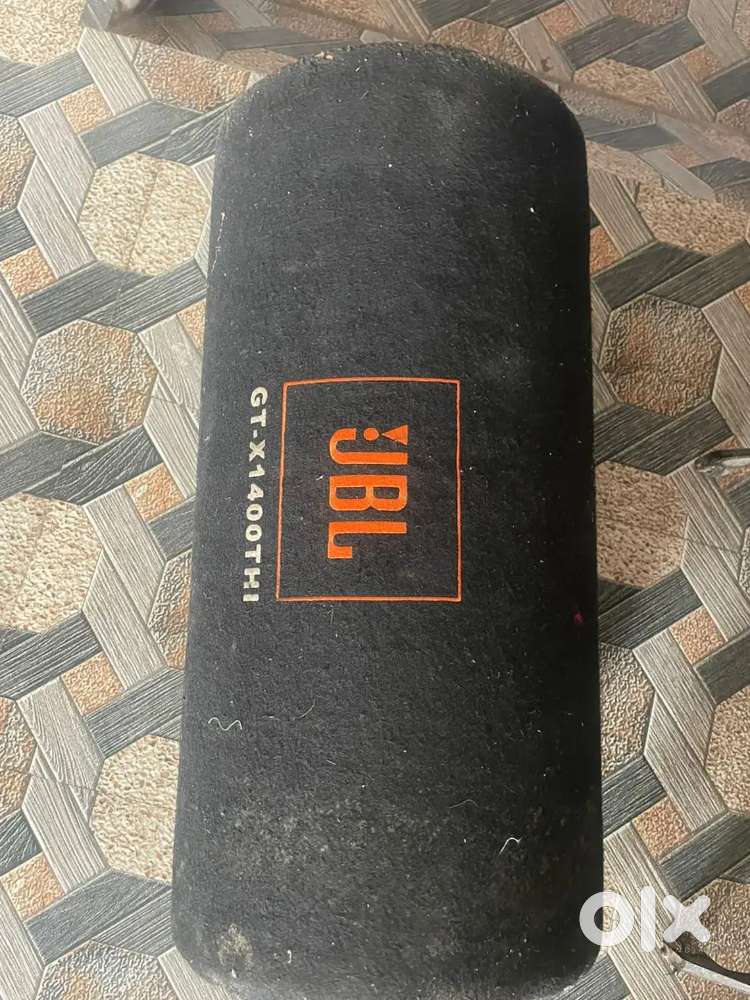 Basstube aur amplifier