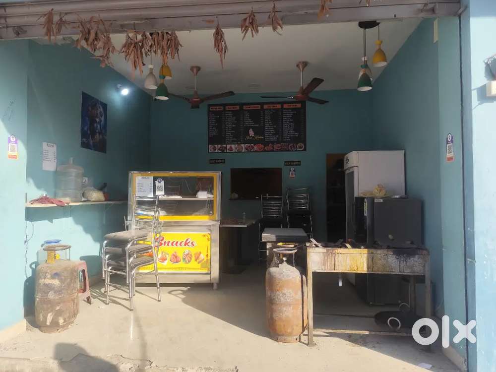 ఆంధ్ర నెల్లూరు సైడ్ టిఫిన్ మాస్టర్ కావాలి, తెలుగు హెల్పేర్ కూడా కావాలి