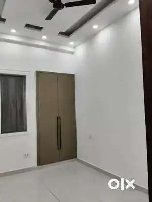 Peon chahiye male ya female