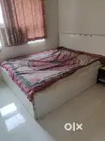 King size bed