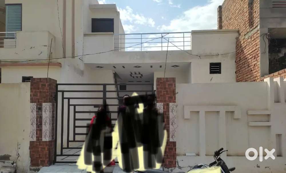 House for sale in Hans nagar 150gajj