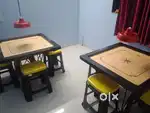 Carrom board