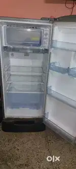Samsung Refrigerator 183Ltrs- Top Condition