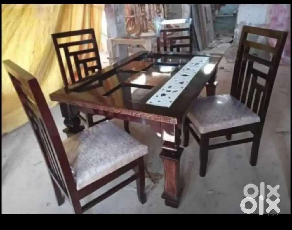 4 CHAIRS DINING TABLE AVAILABLE IN STARF FURNITURE