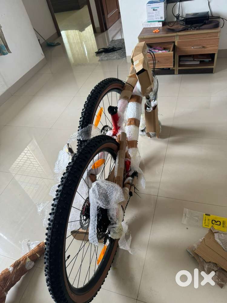 Unused / Brand new  Scott scale 940 L