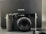 Fujifilm X100V 26mp Premium Compact Digital Camera Near Mint In Box