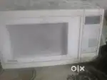 Microwave oven