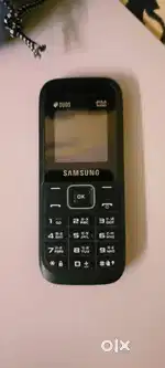 Samsung ka phone black