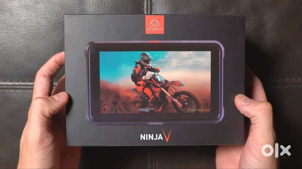 Atomos Ninja V recorder - monitor with Dual Charger