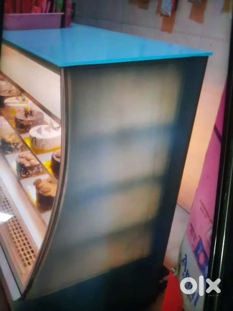 Cake counter