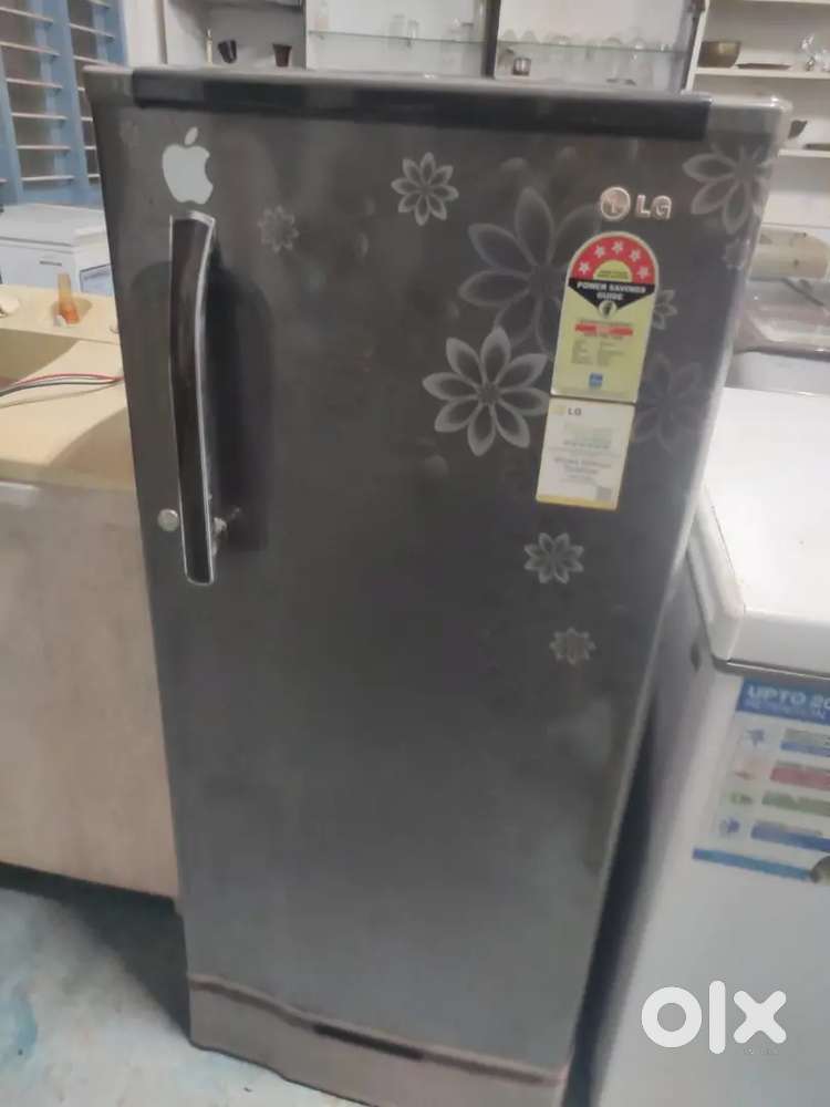 LG fridge good working condition