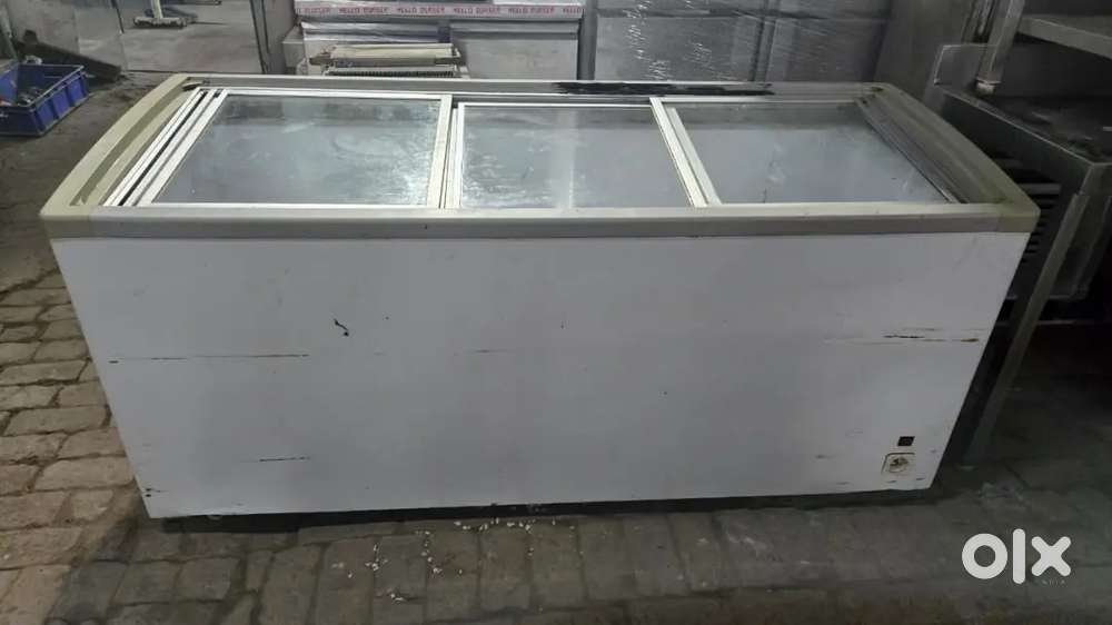 Used Commercial Deep Freezer Like New in Refurbished Condition