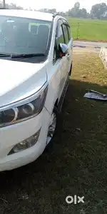 Toyota Innova 2017