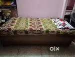 Diwan ( single bed box wala)