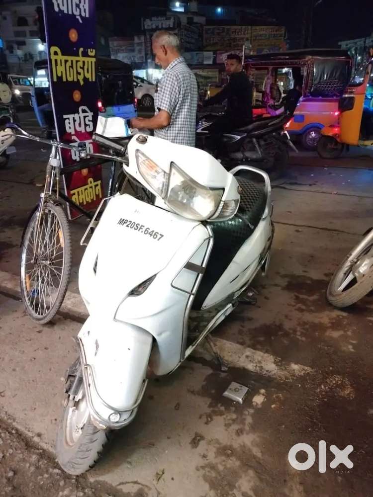 Good condition activa